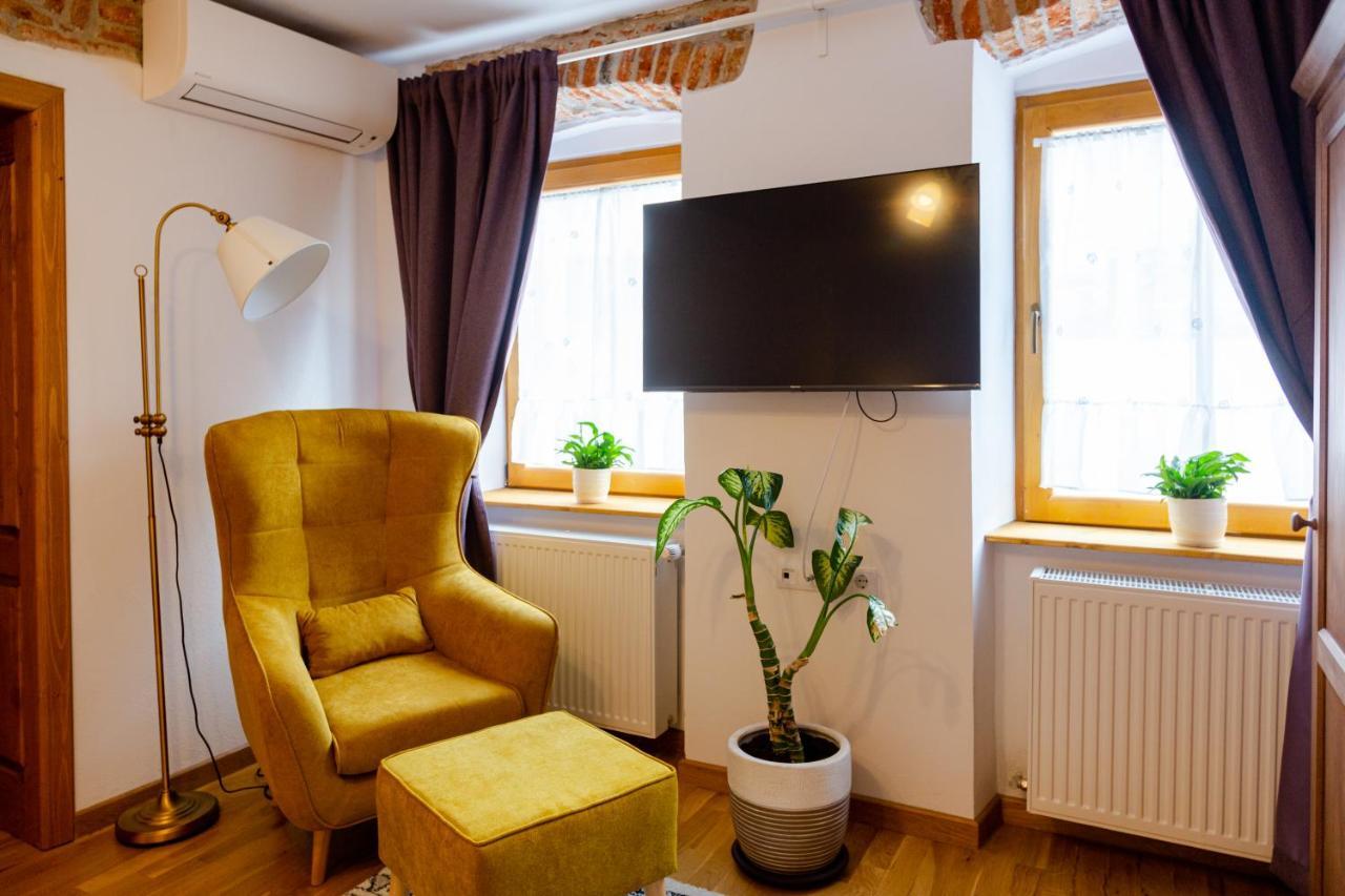 Stone Way Apartment Sibiu Buitenkant foto